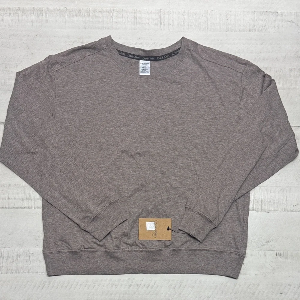 Calvin Klein Pajama Top Long Sleeve Form to Body Fit - Picture 2 of 10